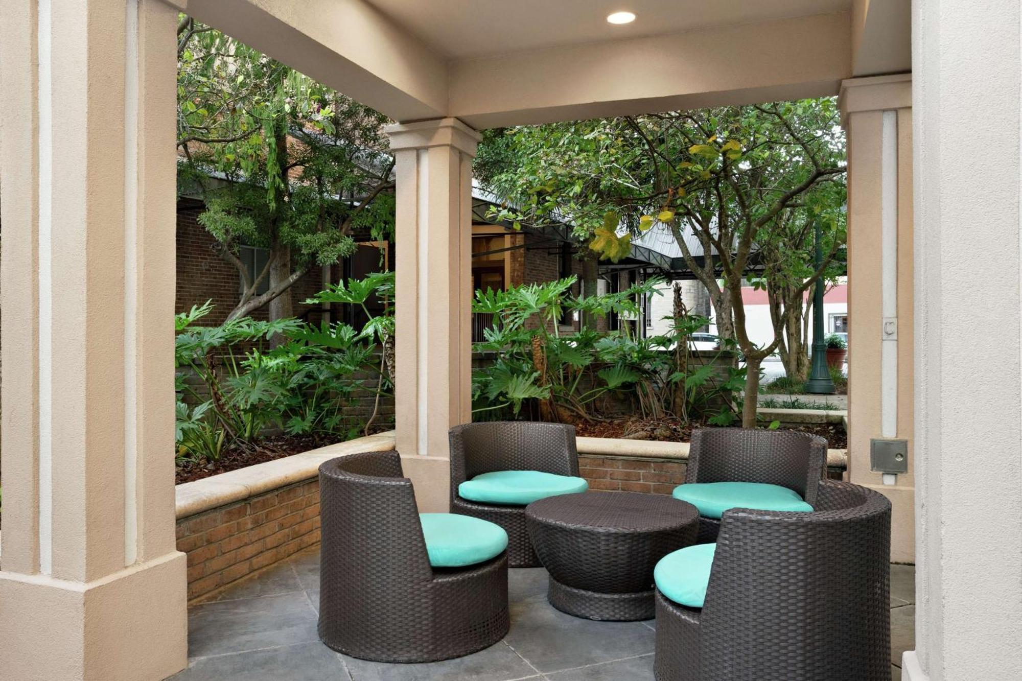 Hilton Garden Convention Center Nova Orleães